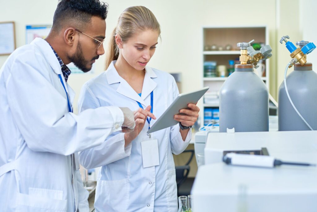 train to become a pharmacy technician